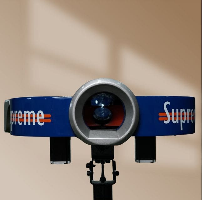 Supreme Cricket Bowling Machine